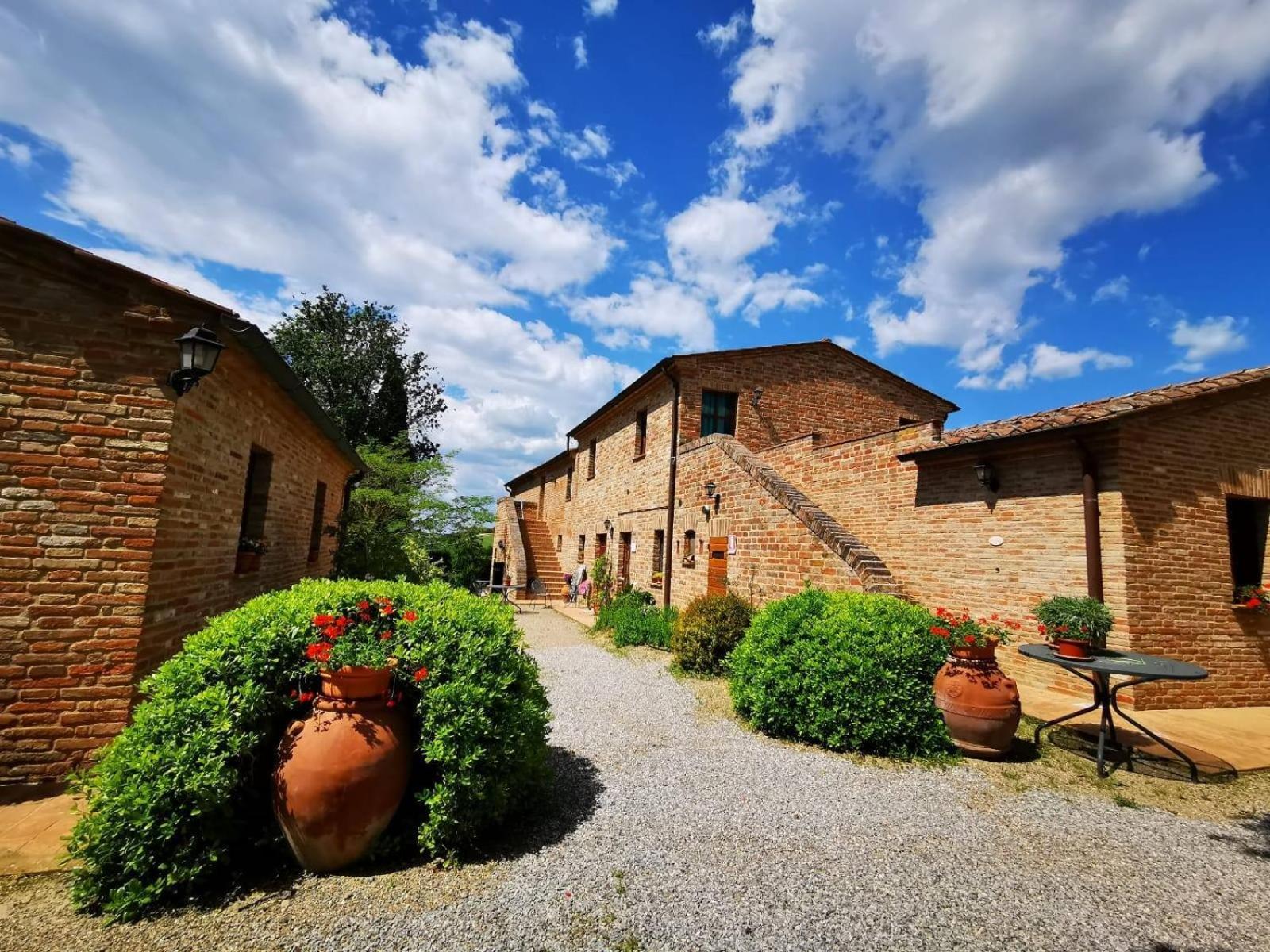 Agriturismo I Fuochi Villa Valiano Exterior photo